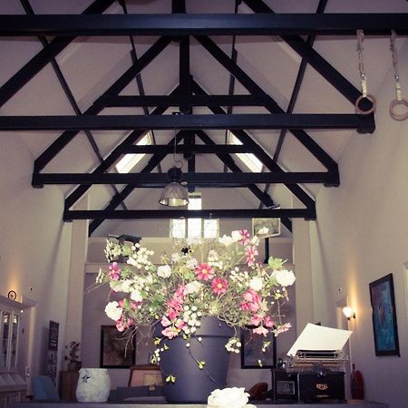 Bed & Breakfast De Oale School Lattrop Zewnętrze zdjęcie