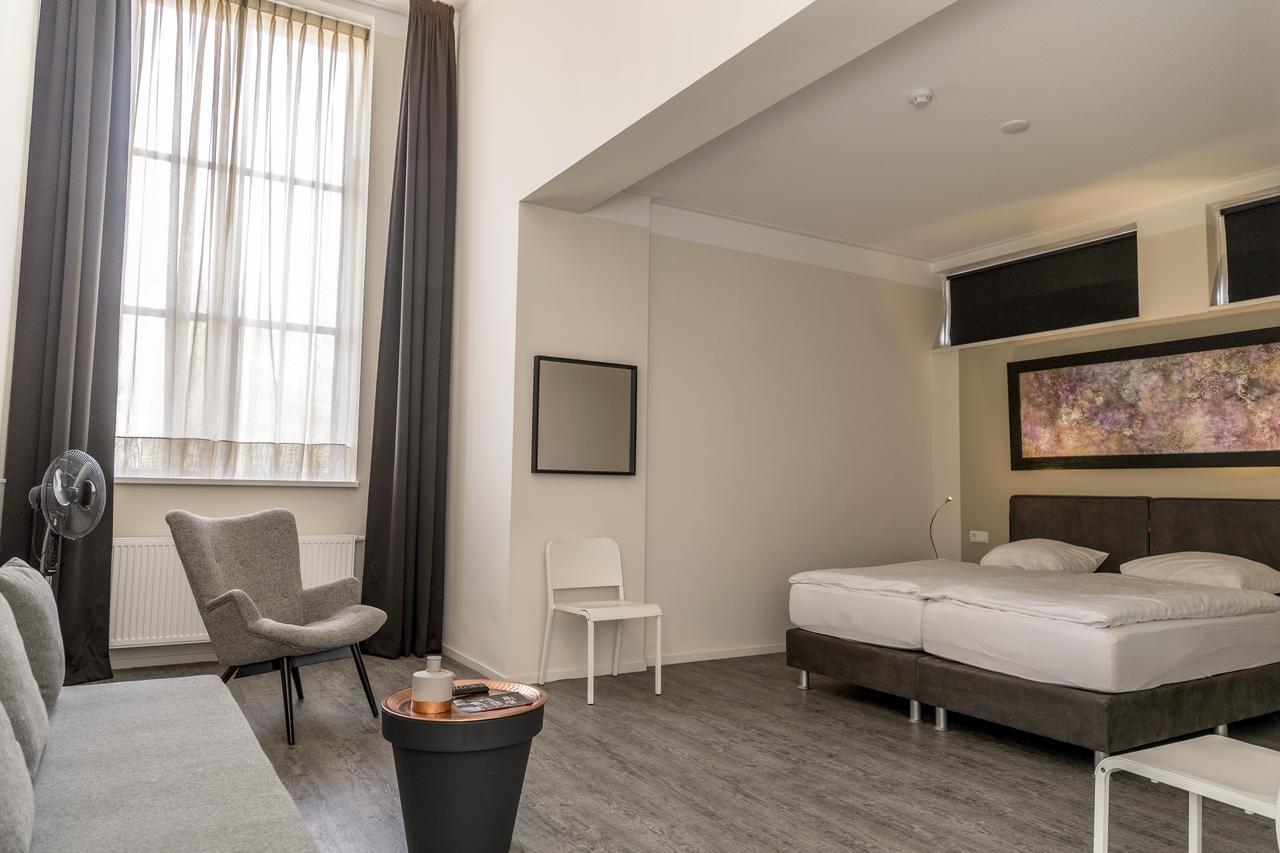 Bed & Breakfast De Oale School Lattrop Zewnętrze zdjęcie